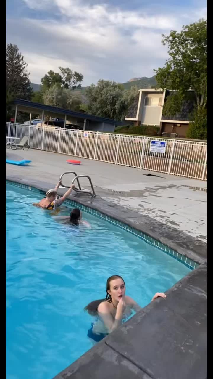 @juicyjorts