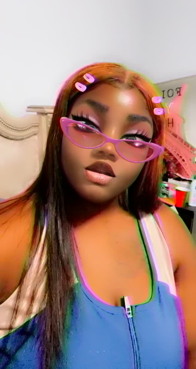 @Jada Logan