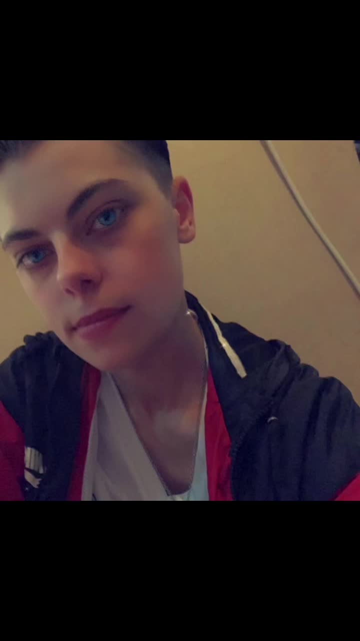 @Kathalina 🏳️&zwj;🌈