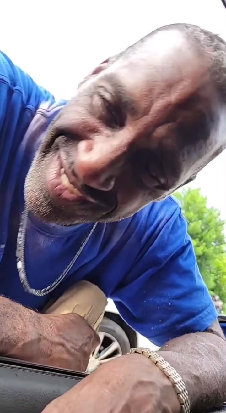 @UncleBayWade
