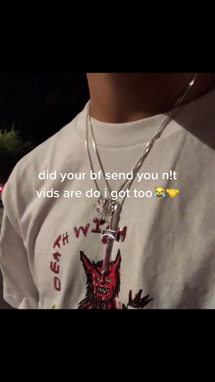 @￼