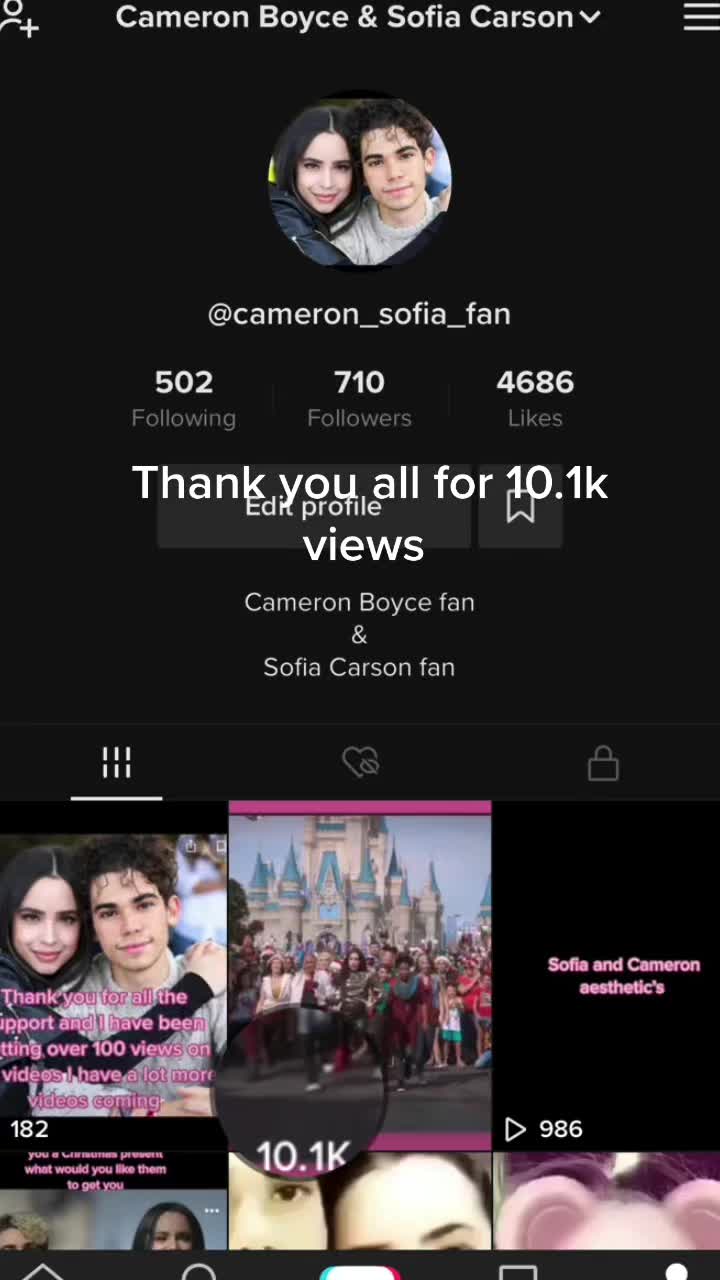 @Cameron Boyce & Sofia Carson