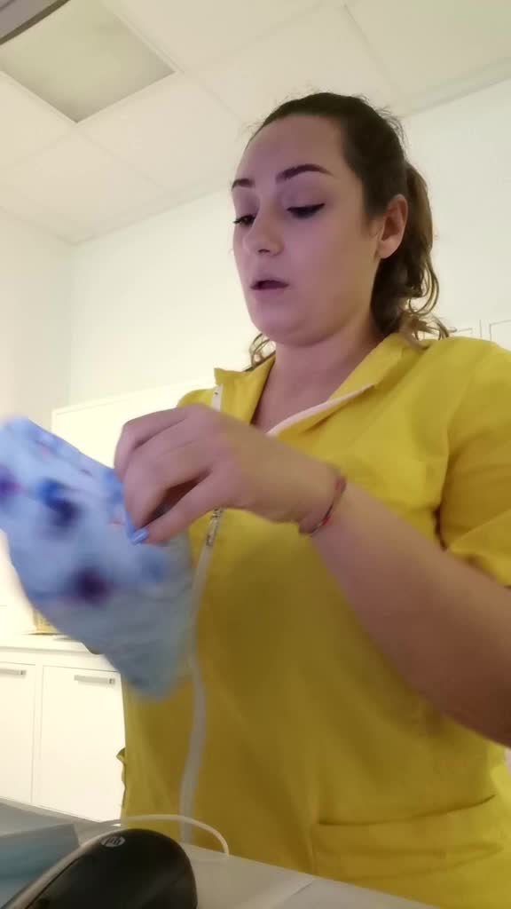@Laura Costantino