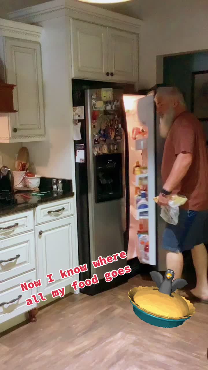 @Bearded crazy old man🍻