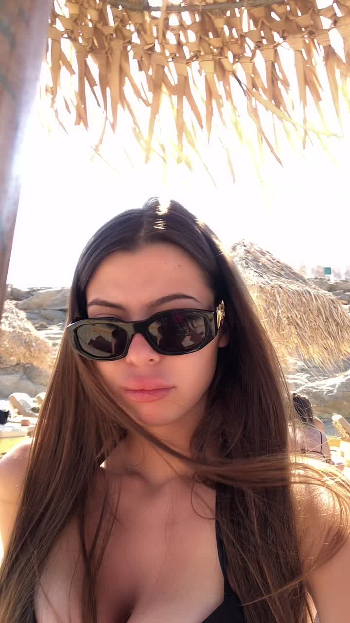 @Loryflam