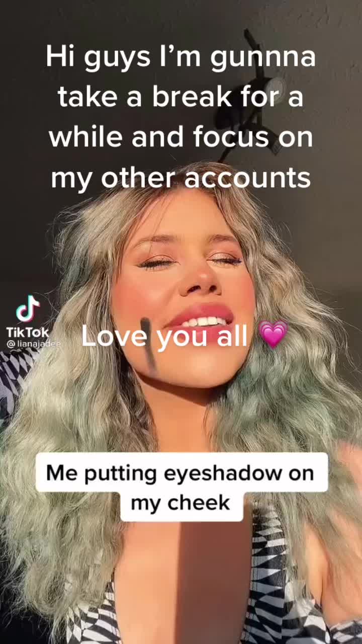 @𝐿𝐼𝐴𝑁𝐴 𝐴𝑁𝐷 𝐶𝑂𝑁𝑁𝑂𝑅