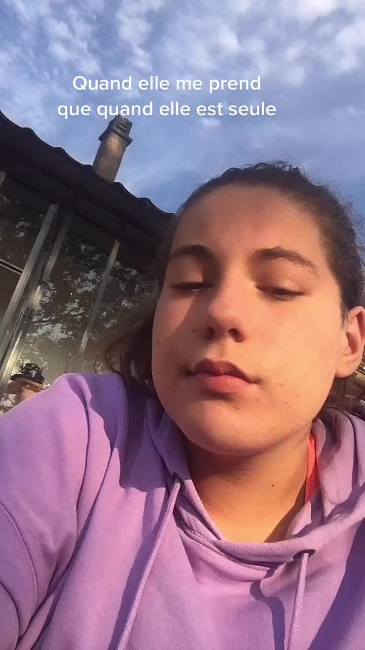 @noemiee