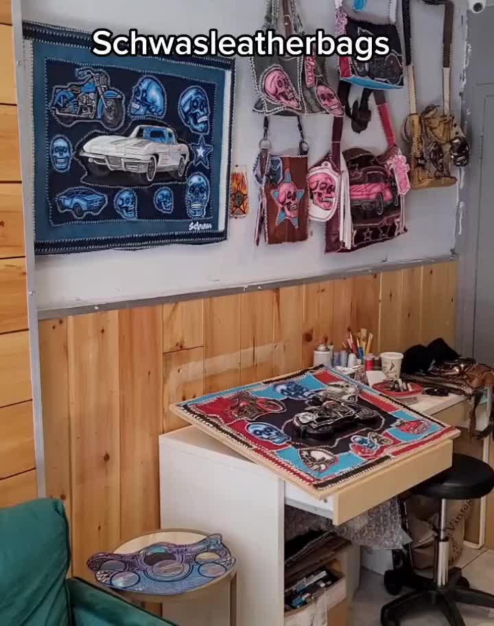 @SchwasLeatherwork
