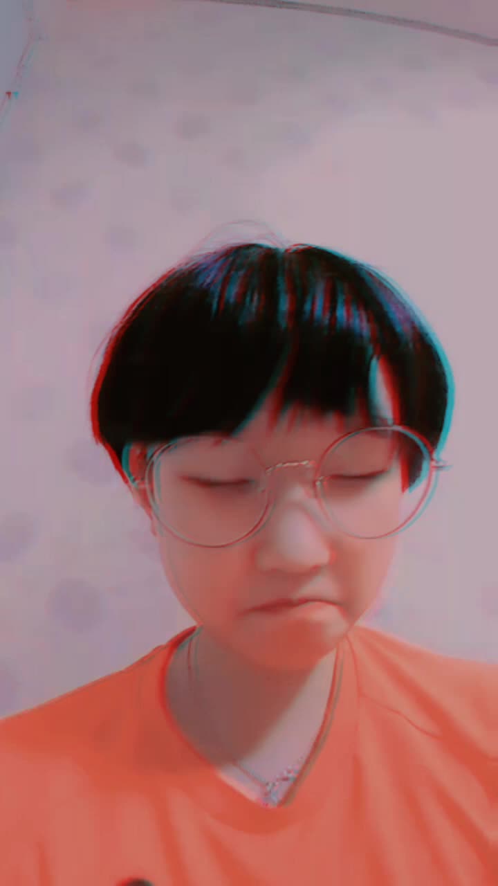 @v_ccos_루나앤 러브&hearts;