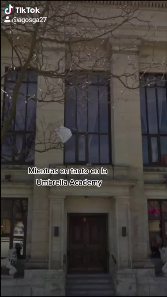 @HistoriaUmbrella