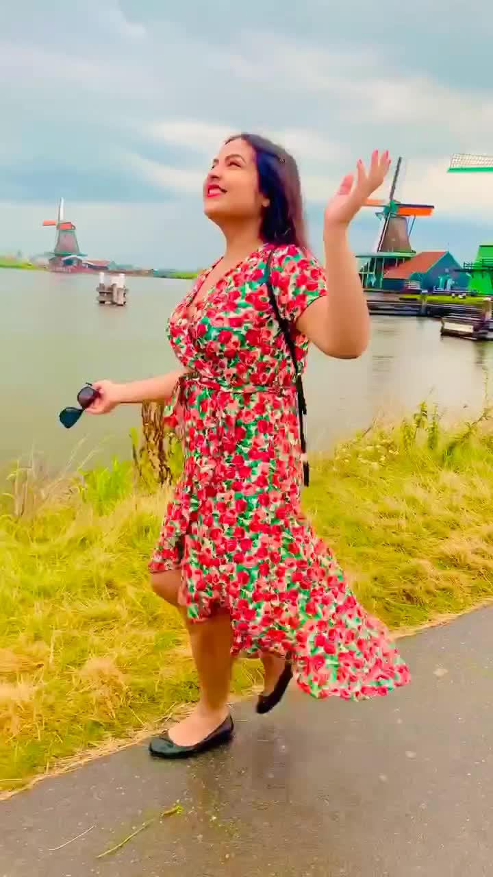 @Desi_Girl