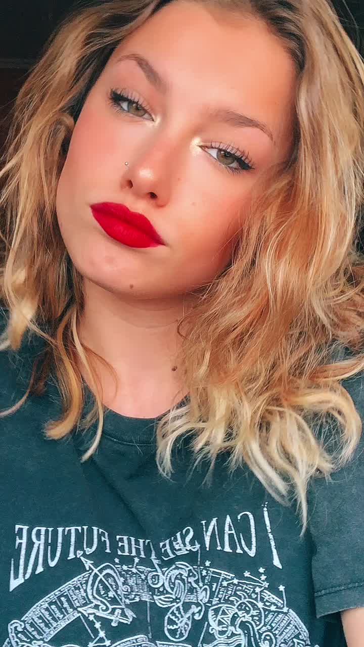 @jazminechata
