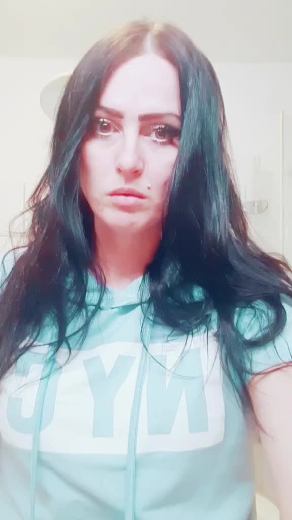@Vika