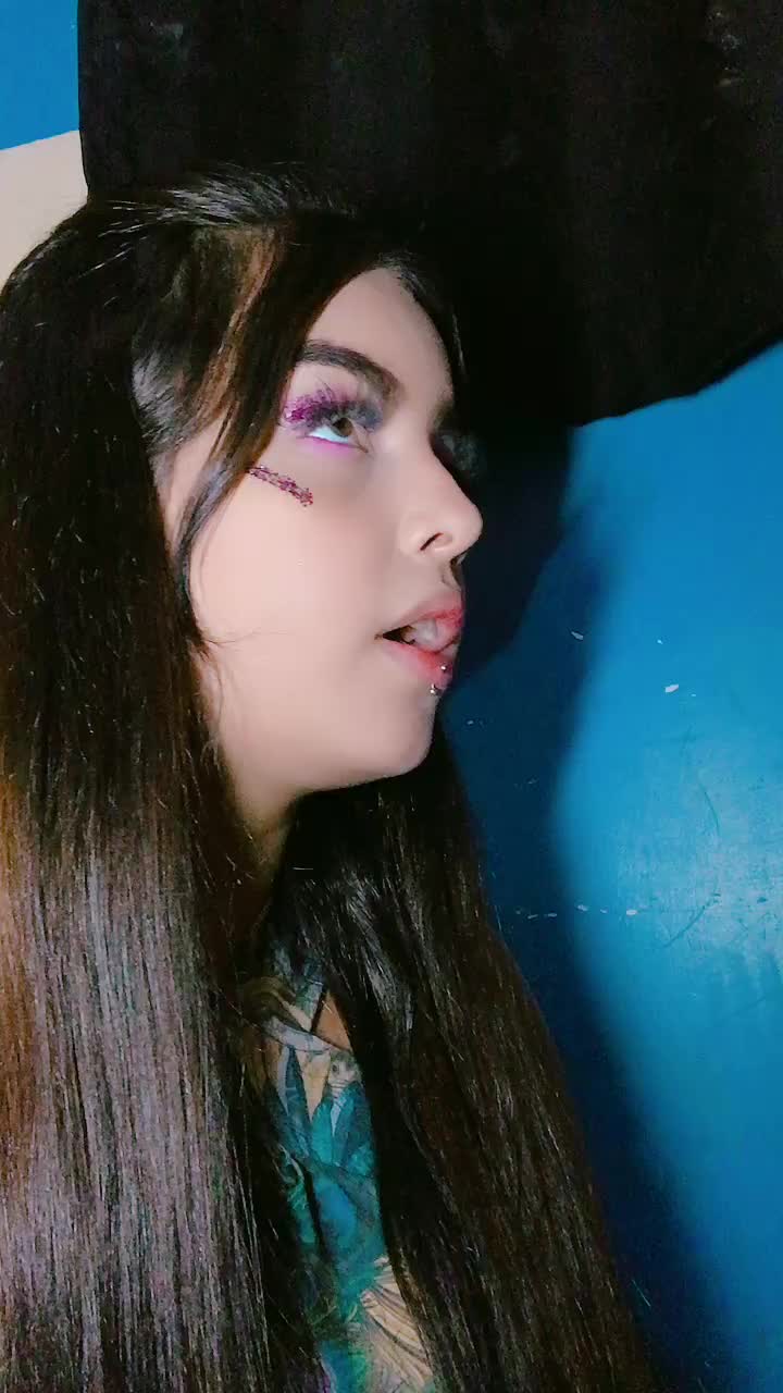 @Layenne Barreto