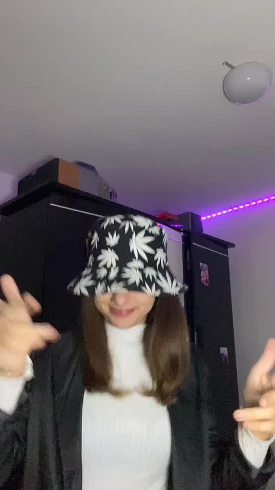 @camilliaxx_52