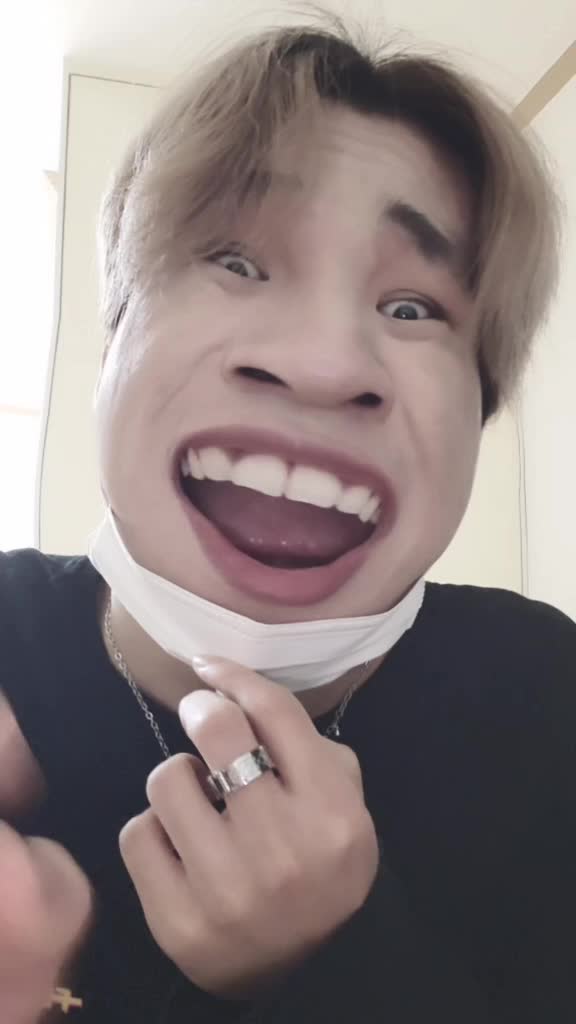 @BLACK6IX_OFFICIAL