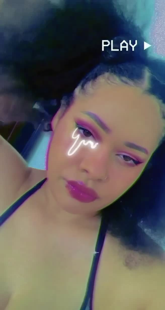 @itsteezyb