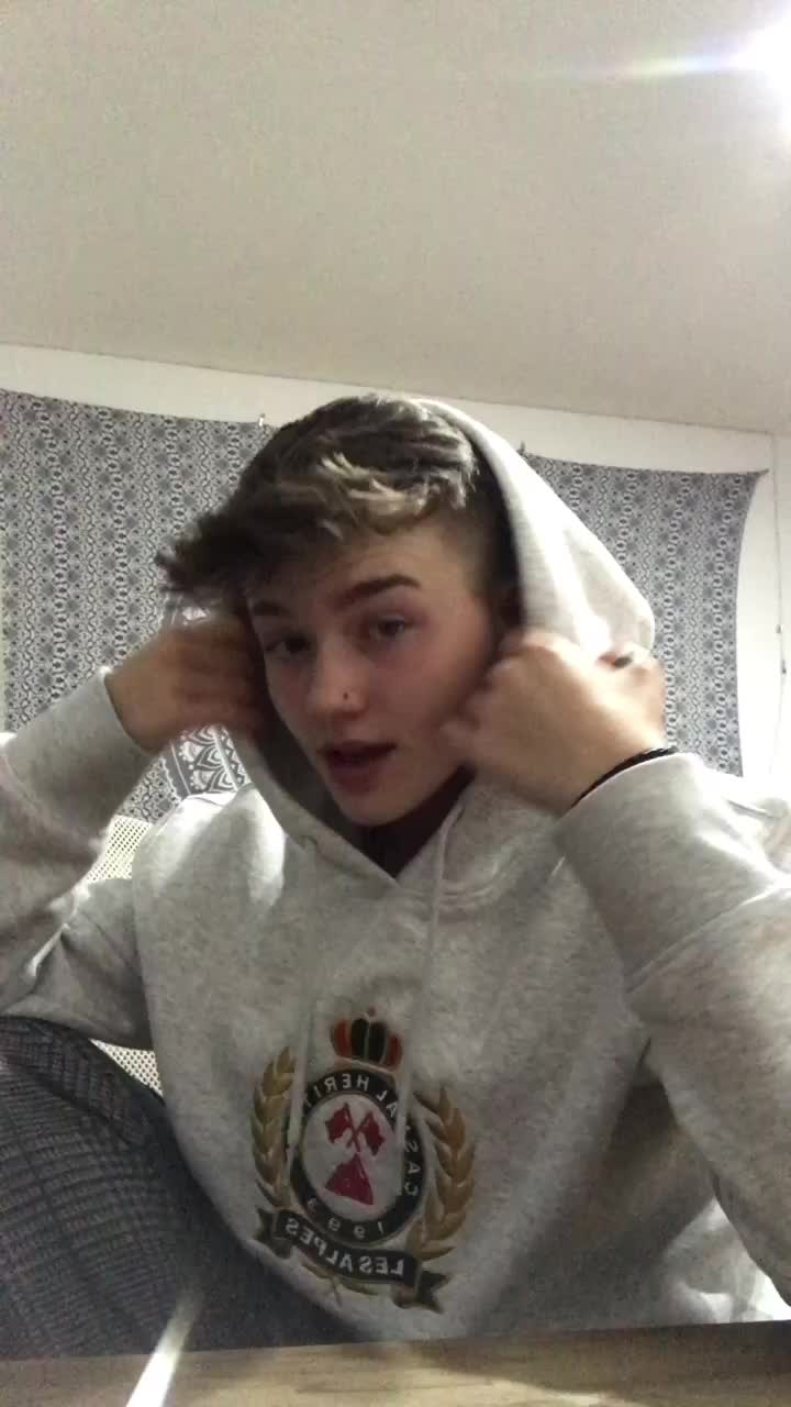 @Toni