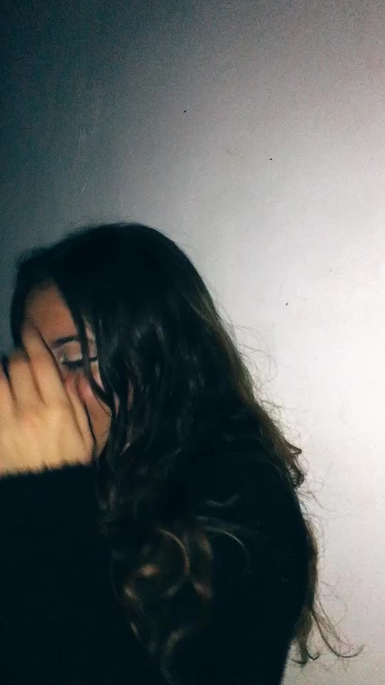 @l&atilde;ūr&auml; 👑