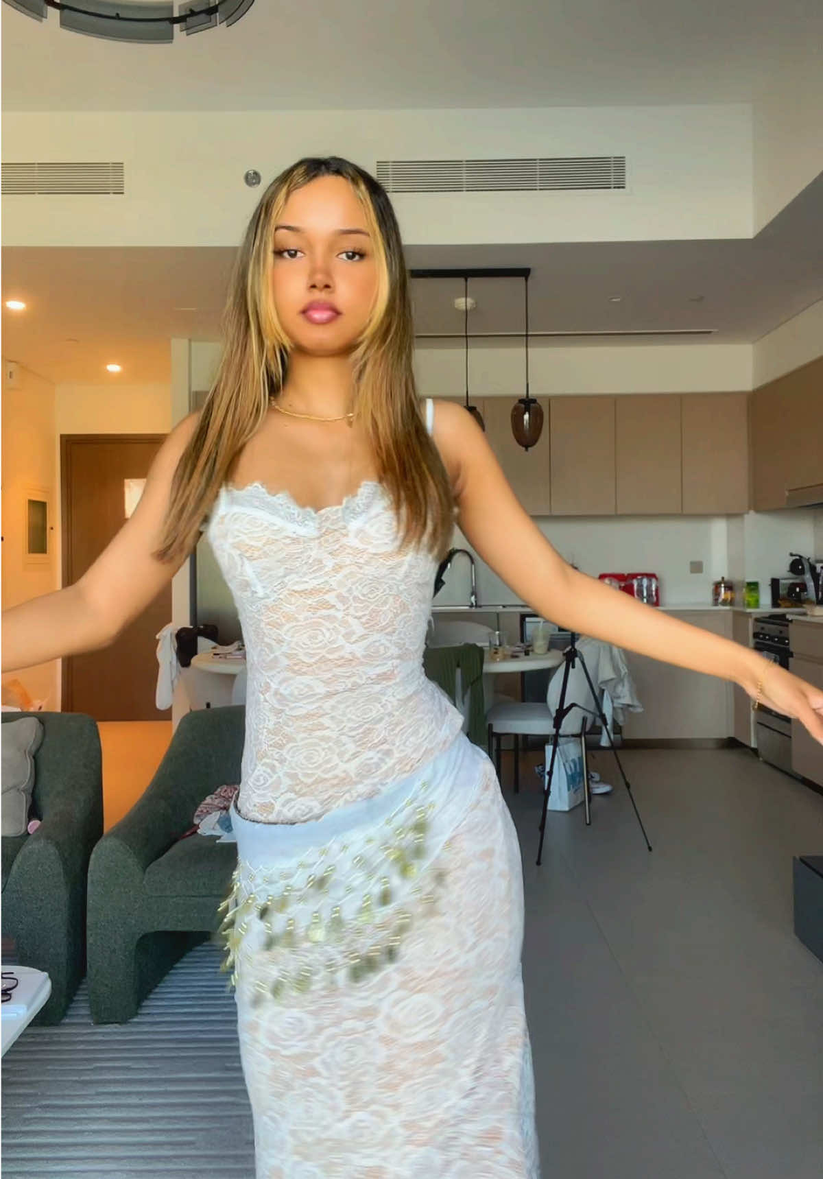 Mari Aminah (@iammariaminah) - Urlebird