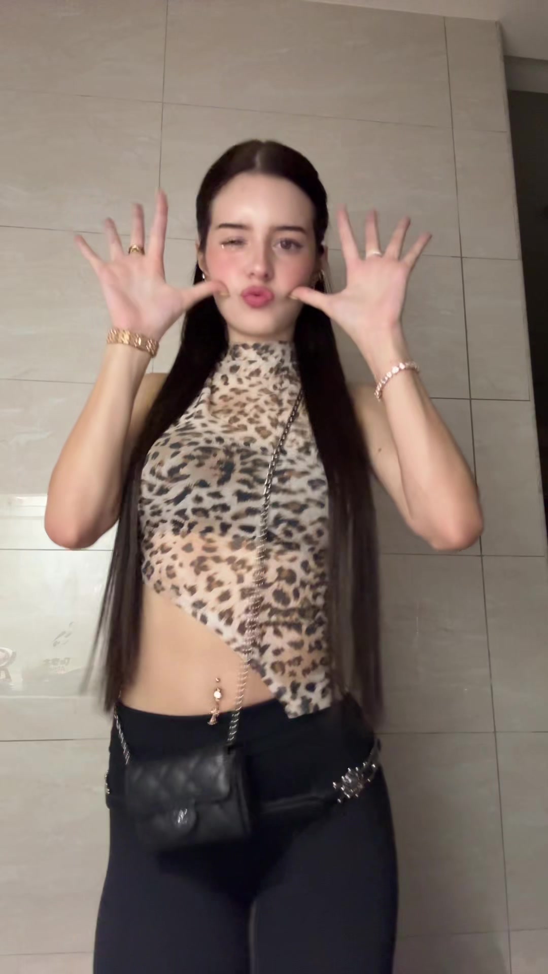 mmashalefterr (@mmashalefterr) - Urlebird