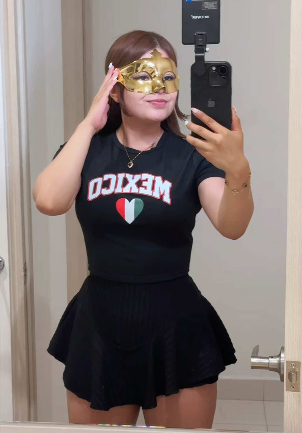 ️ Ashley loo (@ashleyloomx)