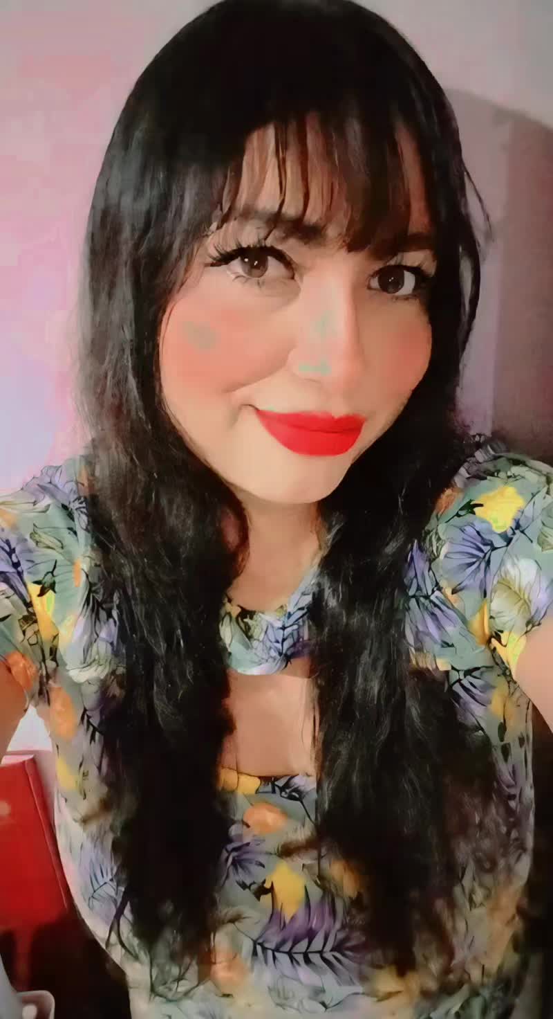 Miss Ary (@miss_ary24) - Urlebird