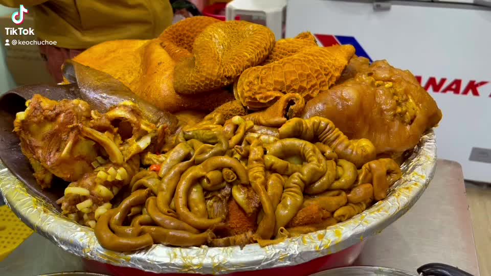 @Ph&aacute; Lấu Sohi