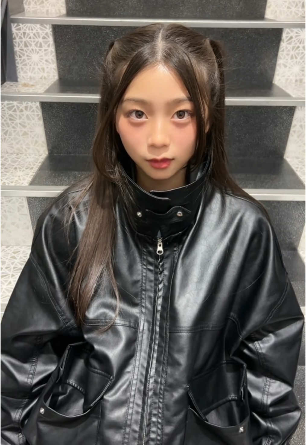 あけましておめでとうございます🎍今年はTikTokもがんばります！#稲光亜依 | 稲光亜依 (@ai_nyan1209)