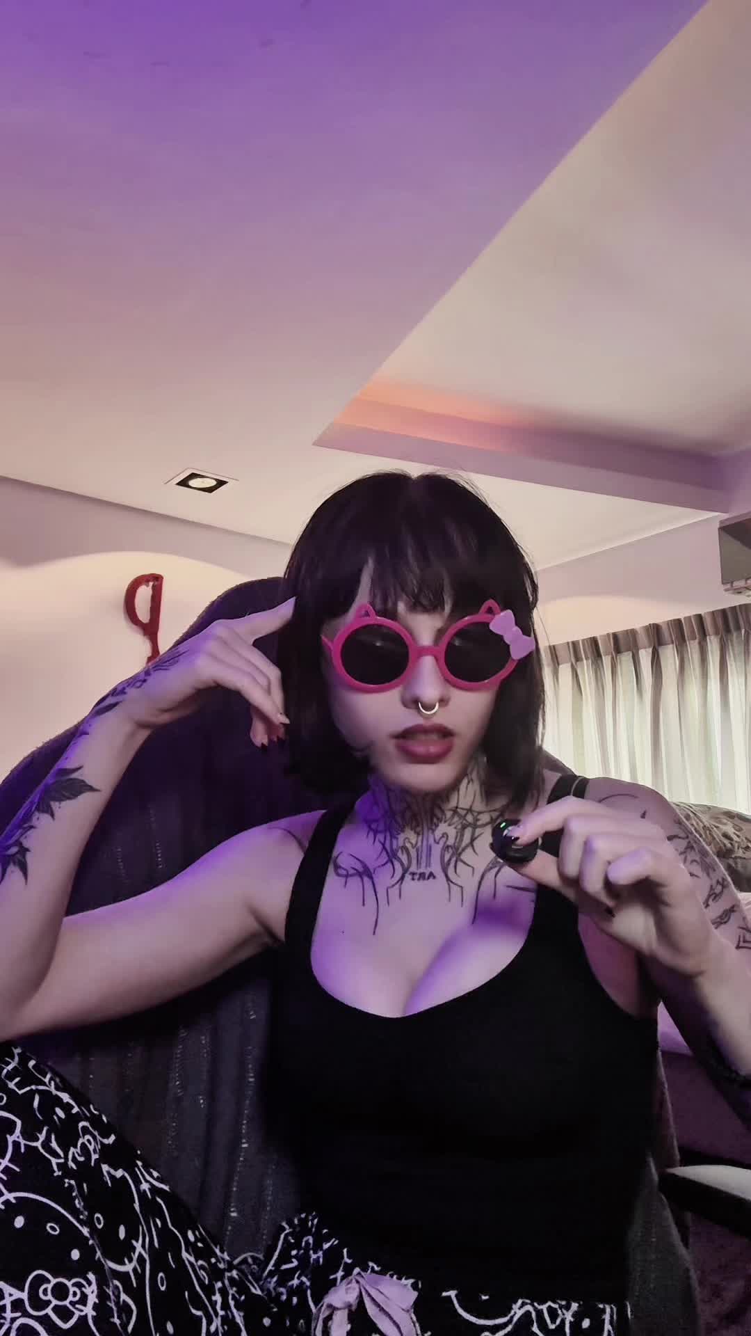 GazZ (@gaze0ff) - Urlebird