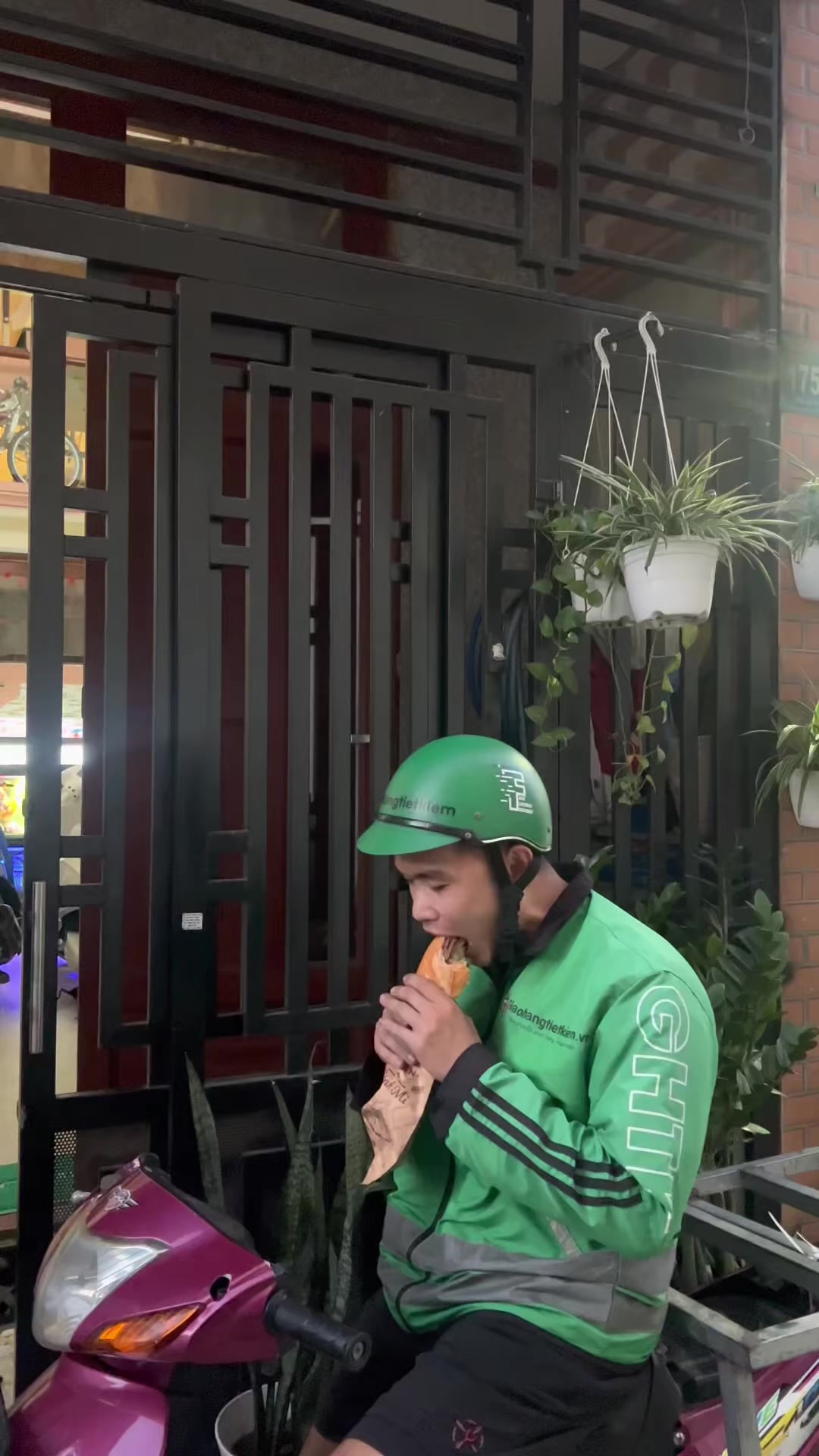 @Cứ Gọi L&agrave; BiKem 😘