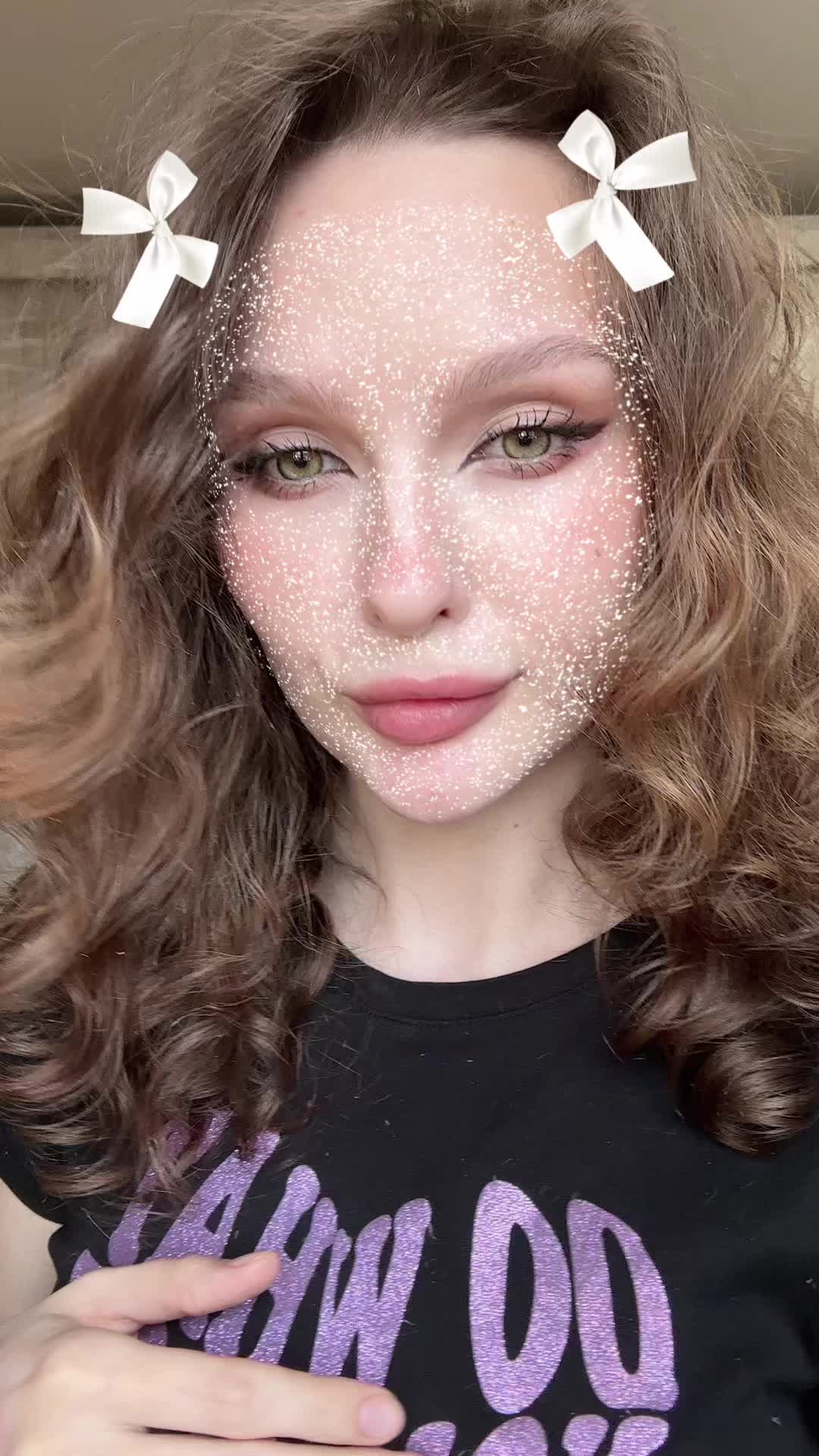 Alexa Poshspicy (@poshspicyyy) - Urlebird