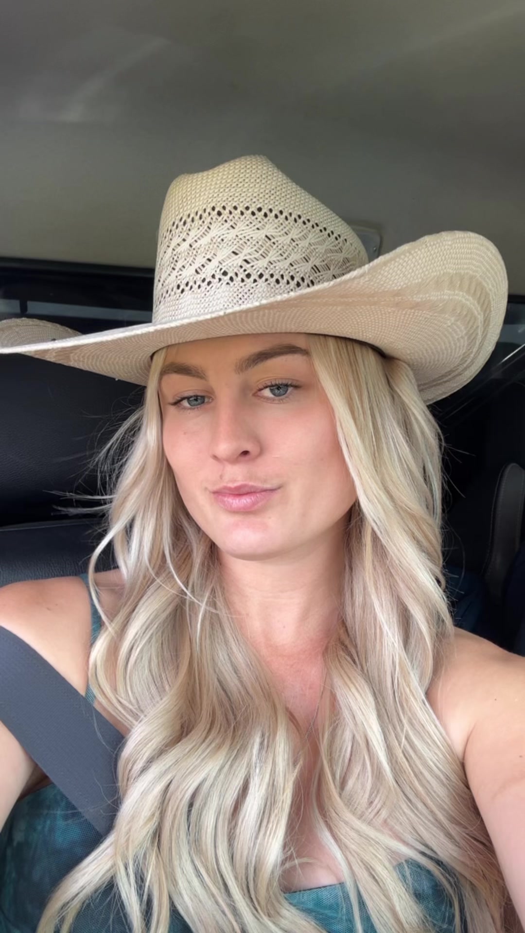 566 likes, 3 shares, 8 | Niapc11 (@niapc11)