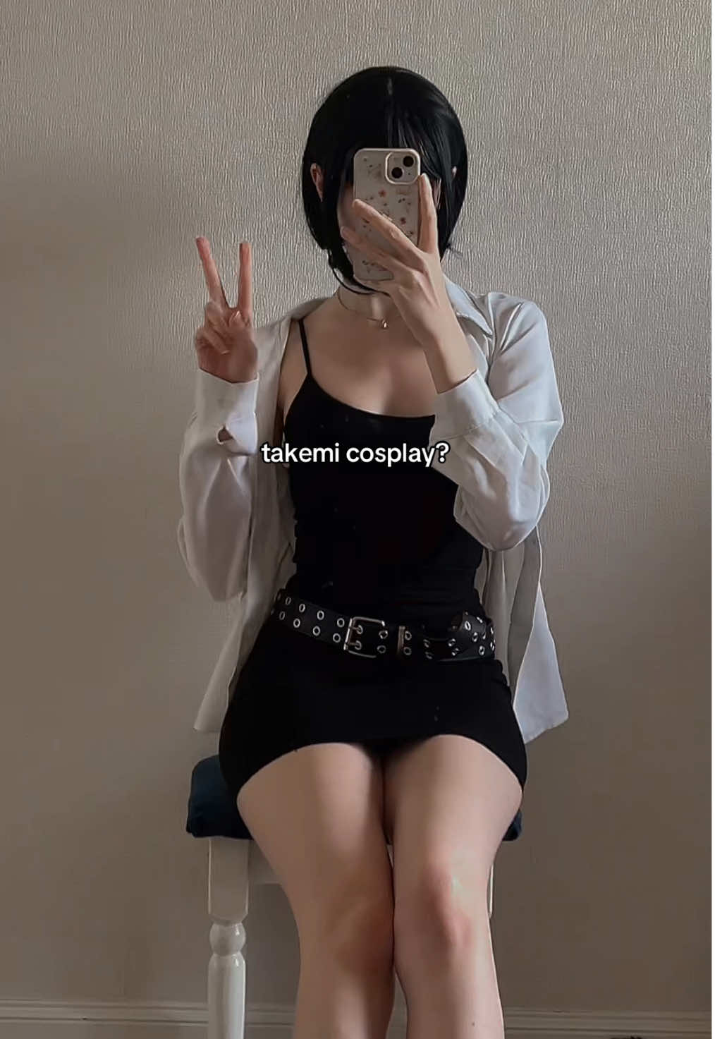 fifi (@unsol.eil) - Urlebird