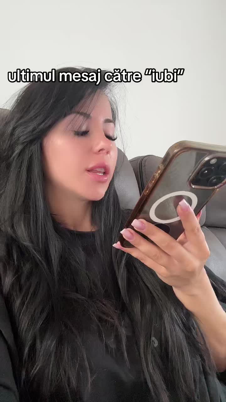 Elena_Xonia (@elena_xonia) - Urlebird