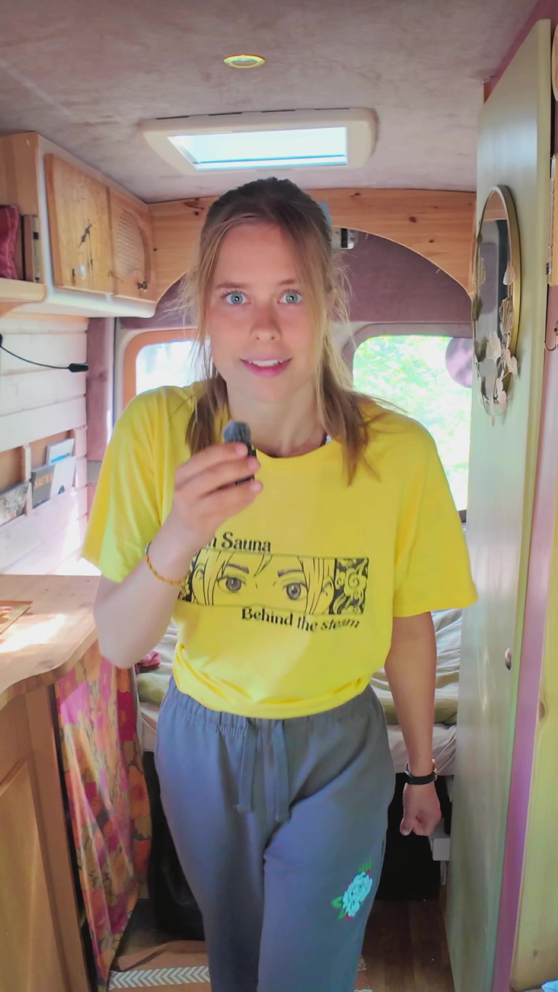 Nina in Sauna (@ninainsauna) - Urlebird