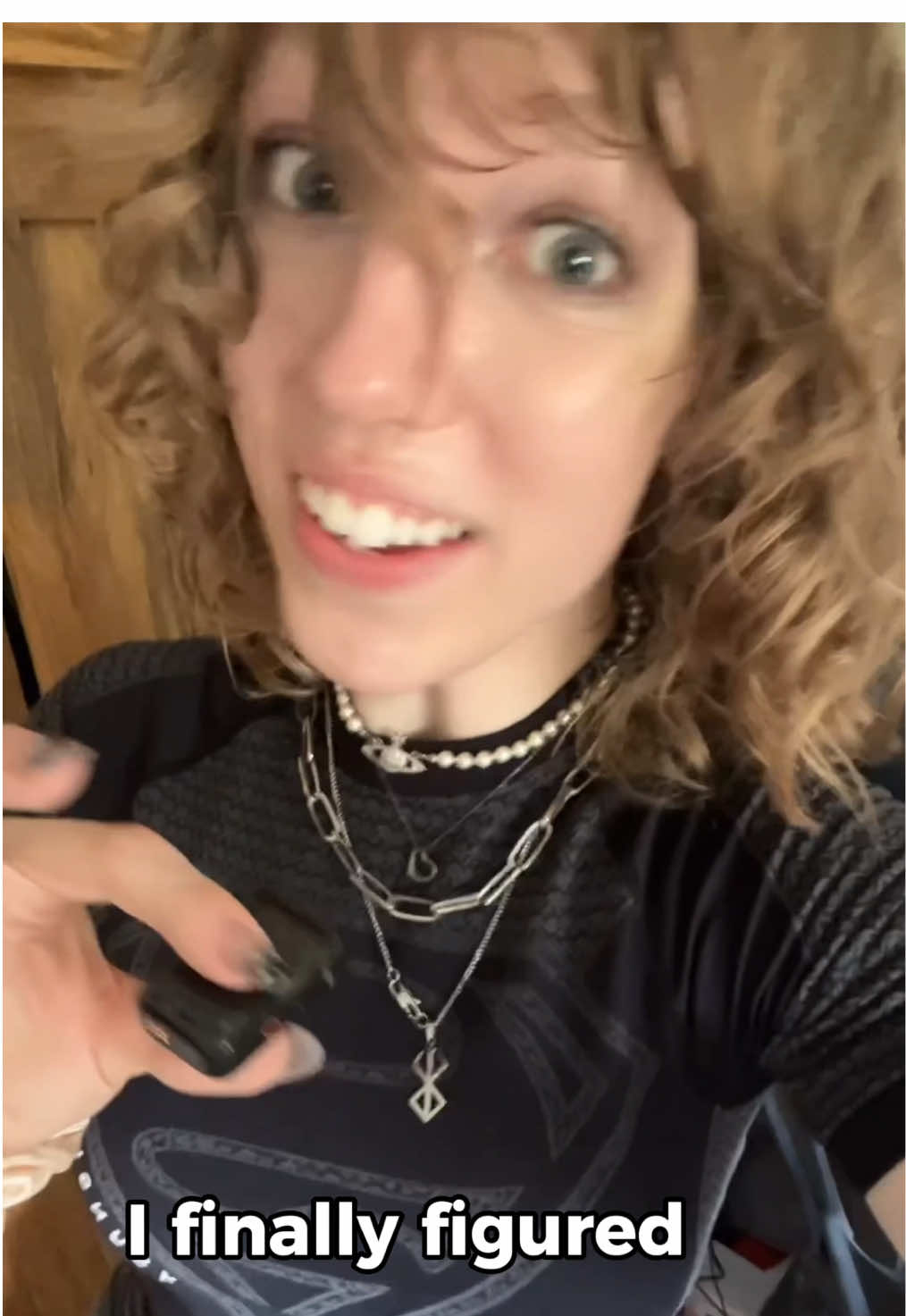 Evie (@eviedotgym) - Urlebird