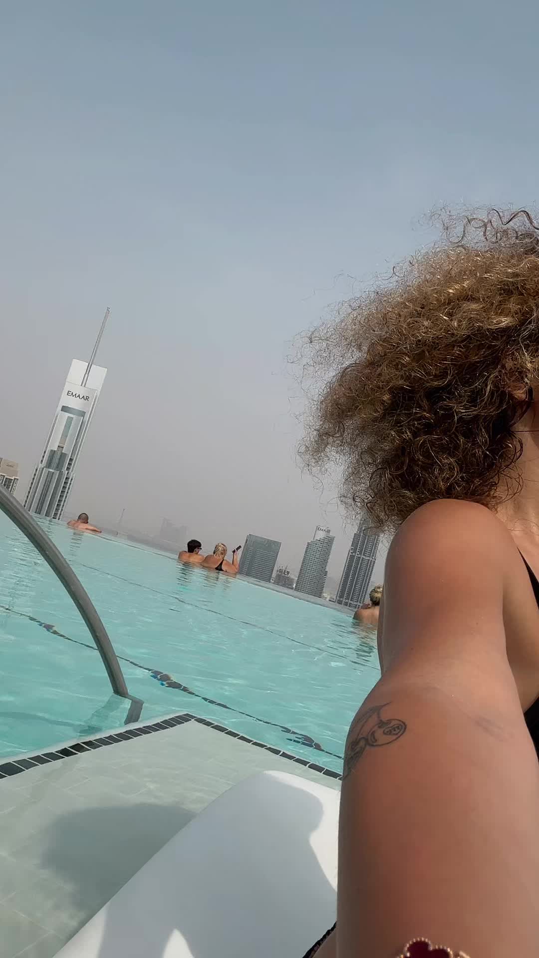 Yoloschnitzel (@yoloschnitzel) - Urlebird