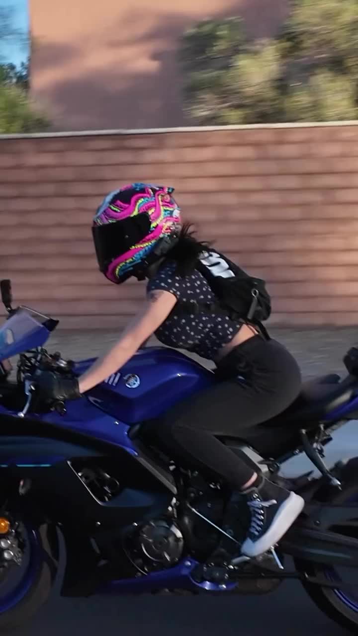 Itskarlianne (@itskarliannex) - Urlebird