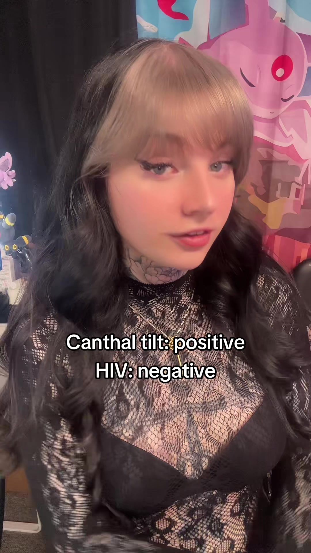 emilypiexo (@emilypiexo) - Urlebird