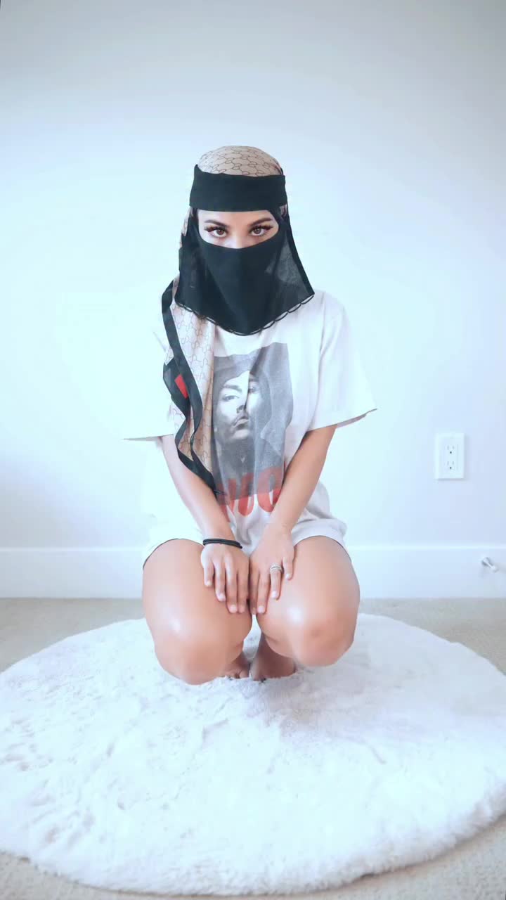 azilia hadid (@azilia.hadid6) - Urlebird