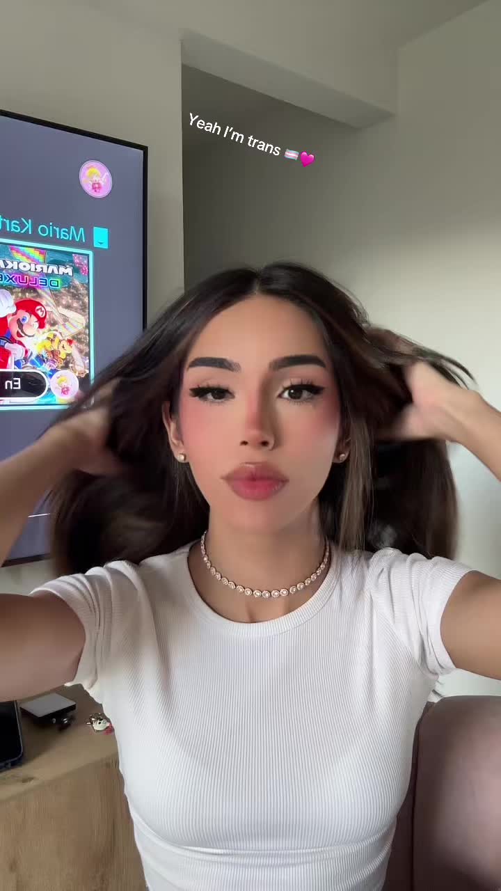 Cute, bye 🩷 transandproud trans leilacannno ( leilacanno)