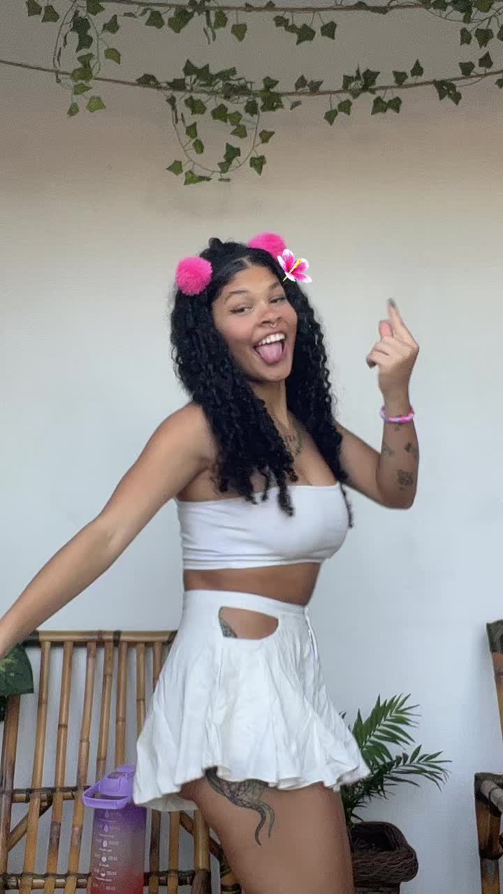 🤪
