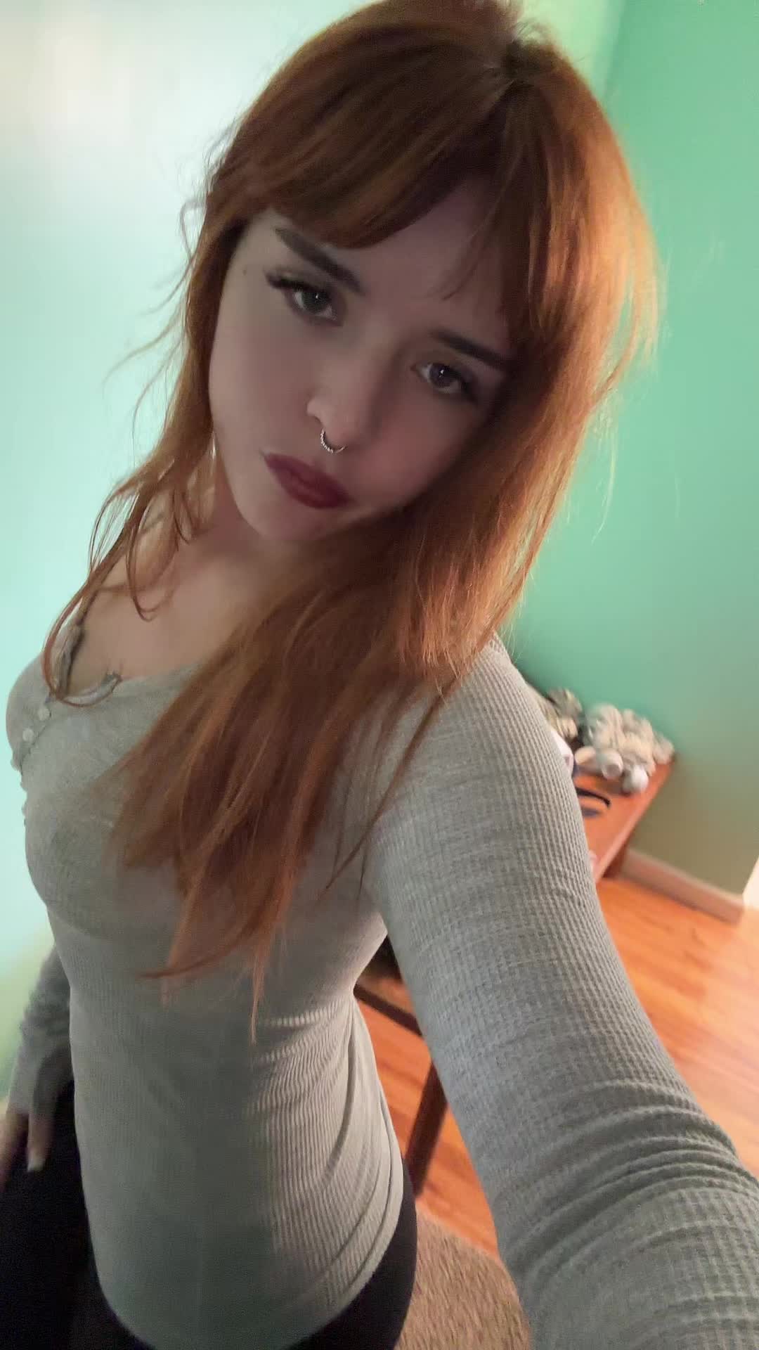 lola!!!🐰 (@lolabunnyz) - Urlebird