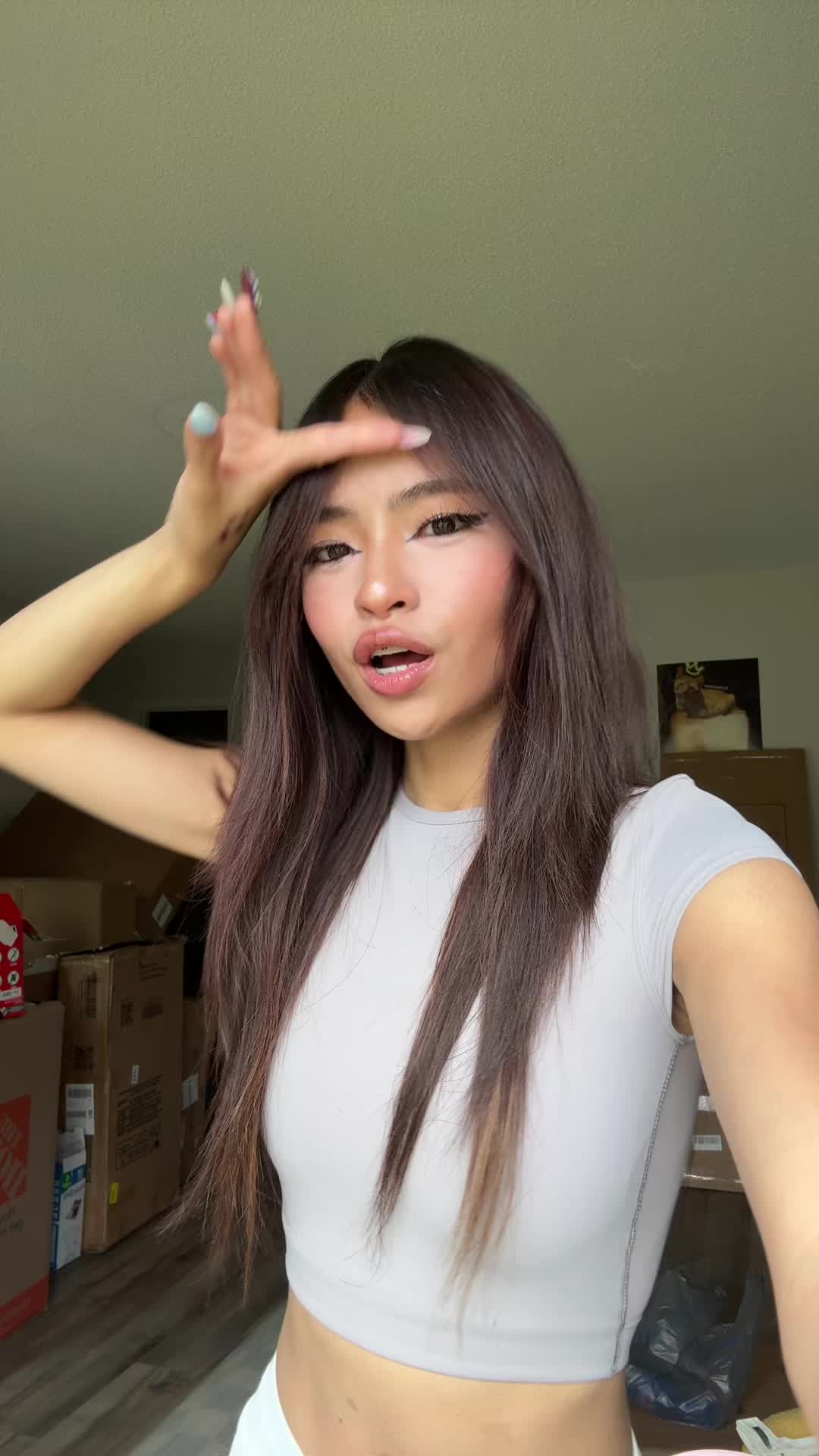 kenna (@waifumei) - Urlebird