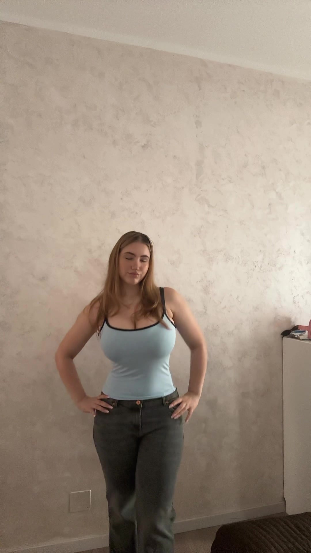 20.93K hearts, 1.07K 👨‍🦲 ( chiri.francesca_)