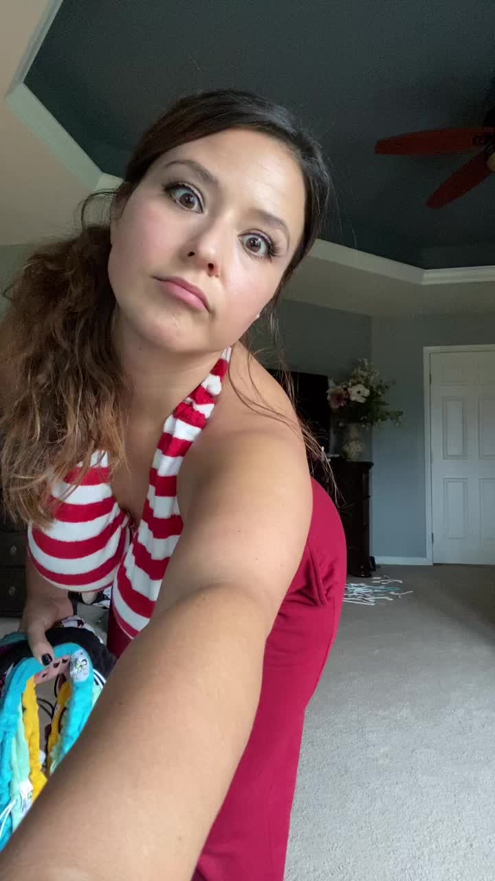 Obsessed? Who me?? Nahhhh…😂😁🤪 Cherr.Bearr22 (@cherr.bearr22)