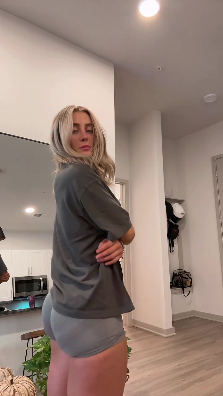 this man is my type Abby (@abbyy.irl)