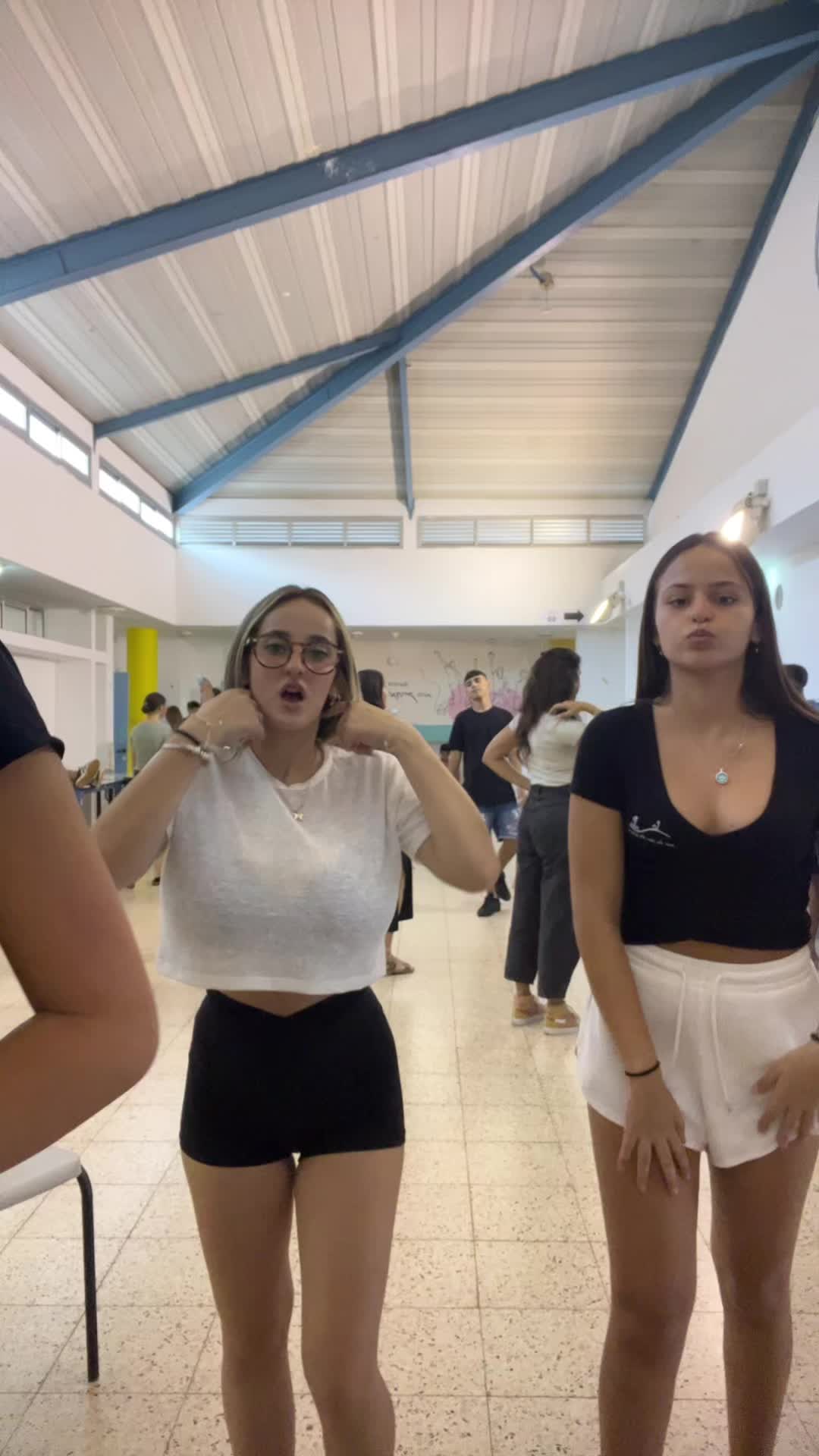 #פוריו #פוריוישראל | peleg (@pelegspam5)