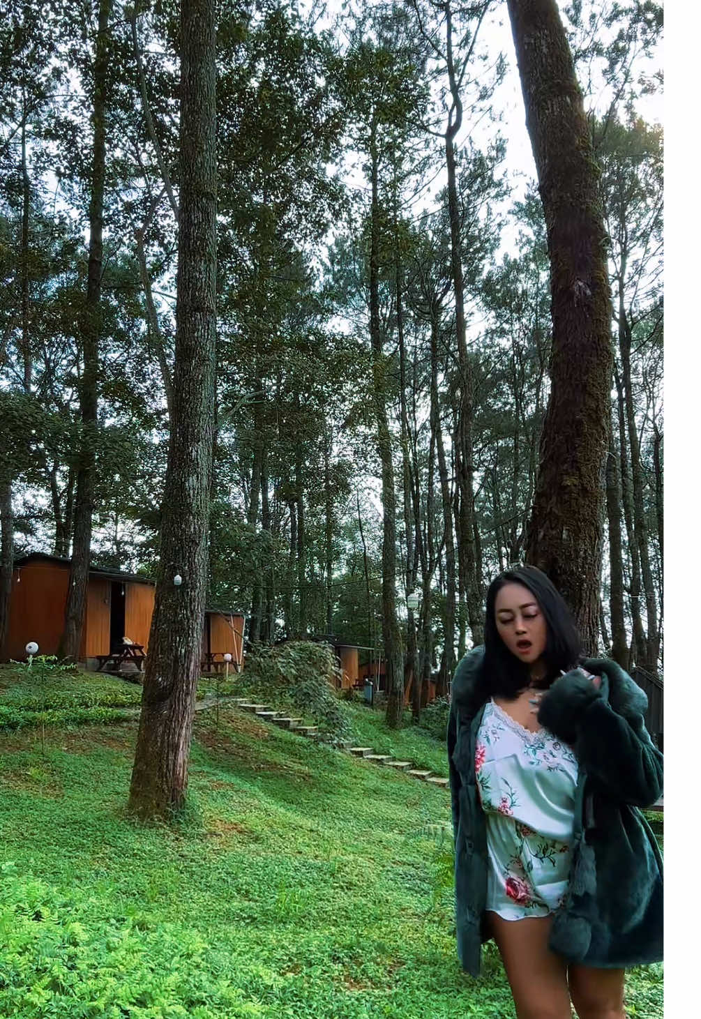 Sarah Ardhelia 1995 (@sarahardhelia.1995) - Urlebird